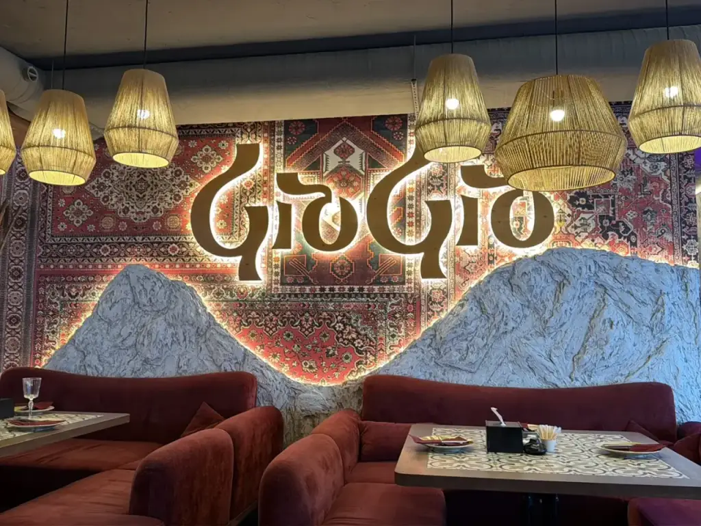 GioGio
