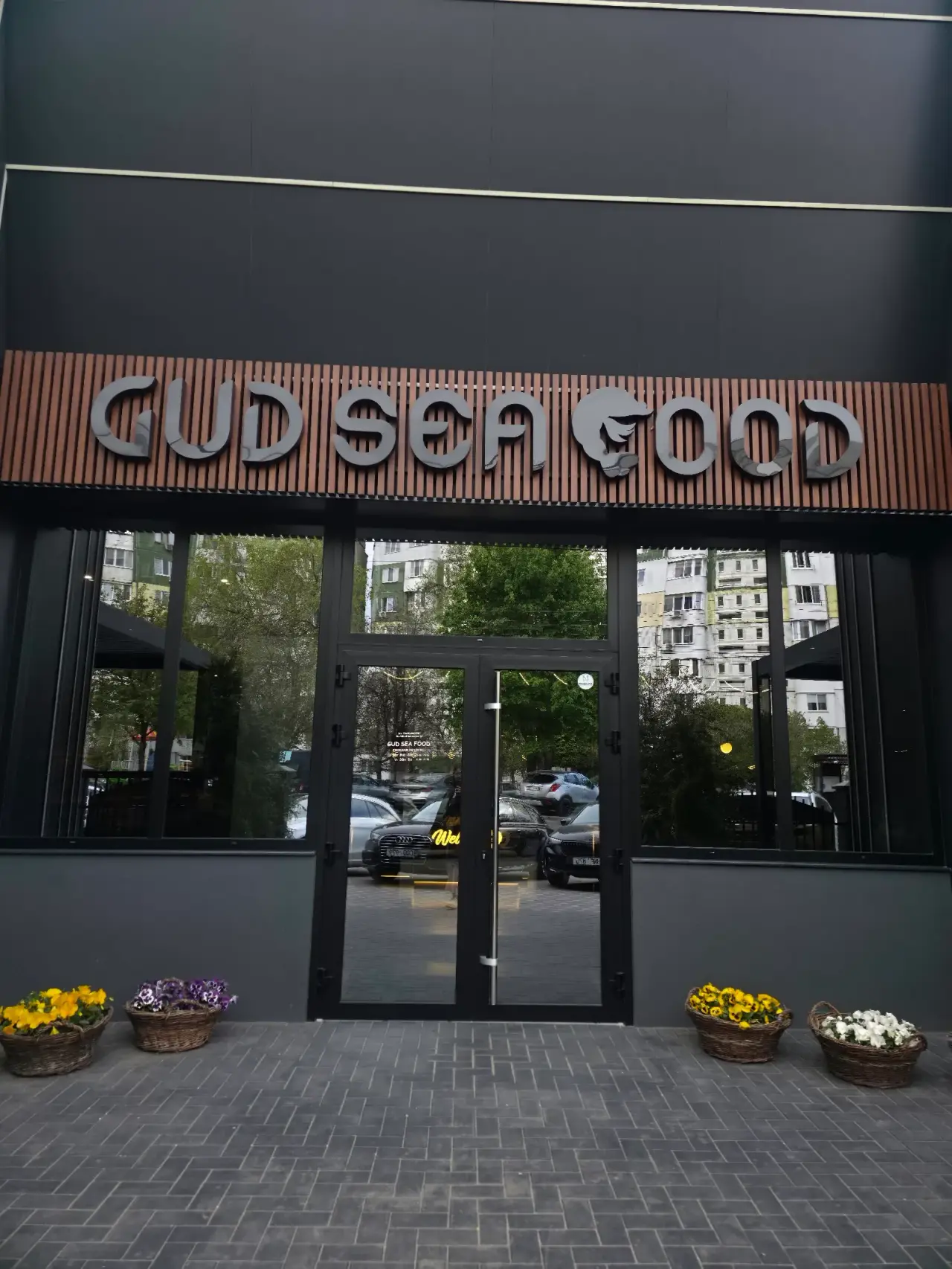 Gud
