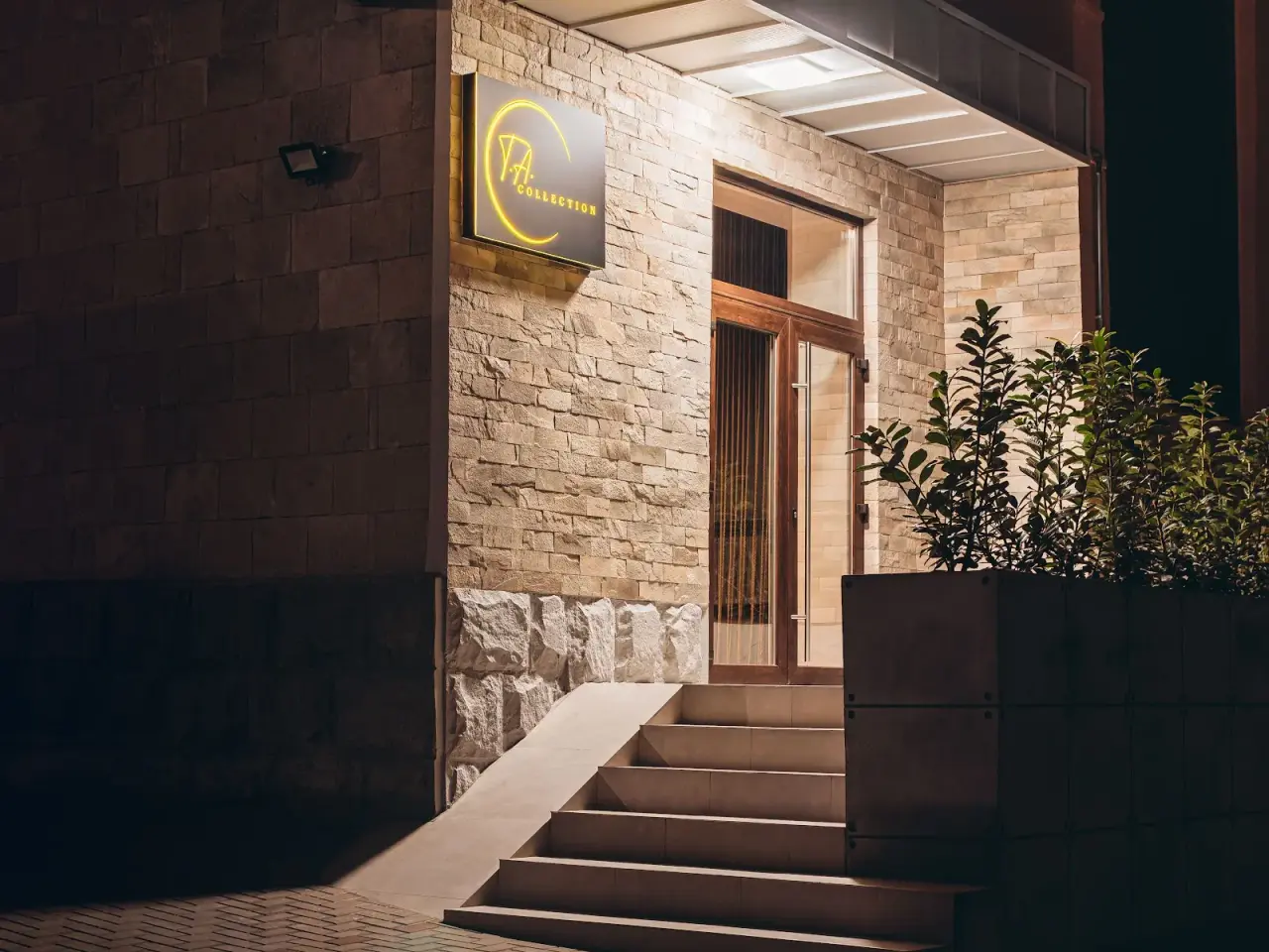 Hotel T.A. Collection