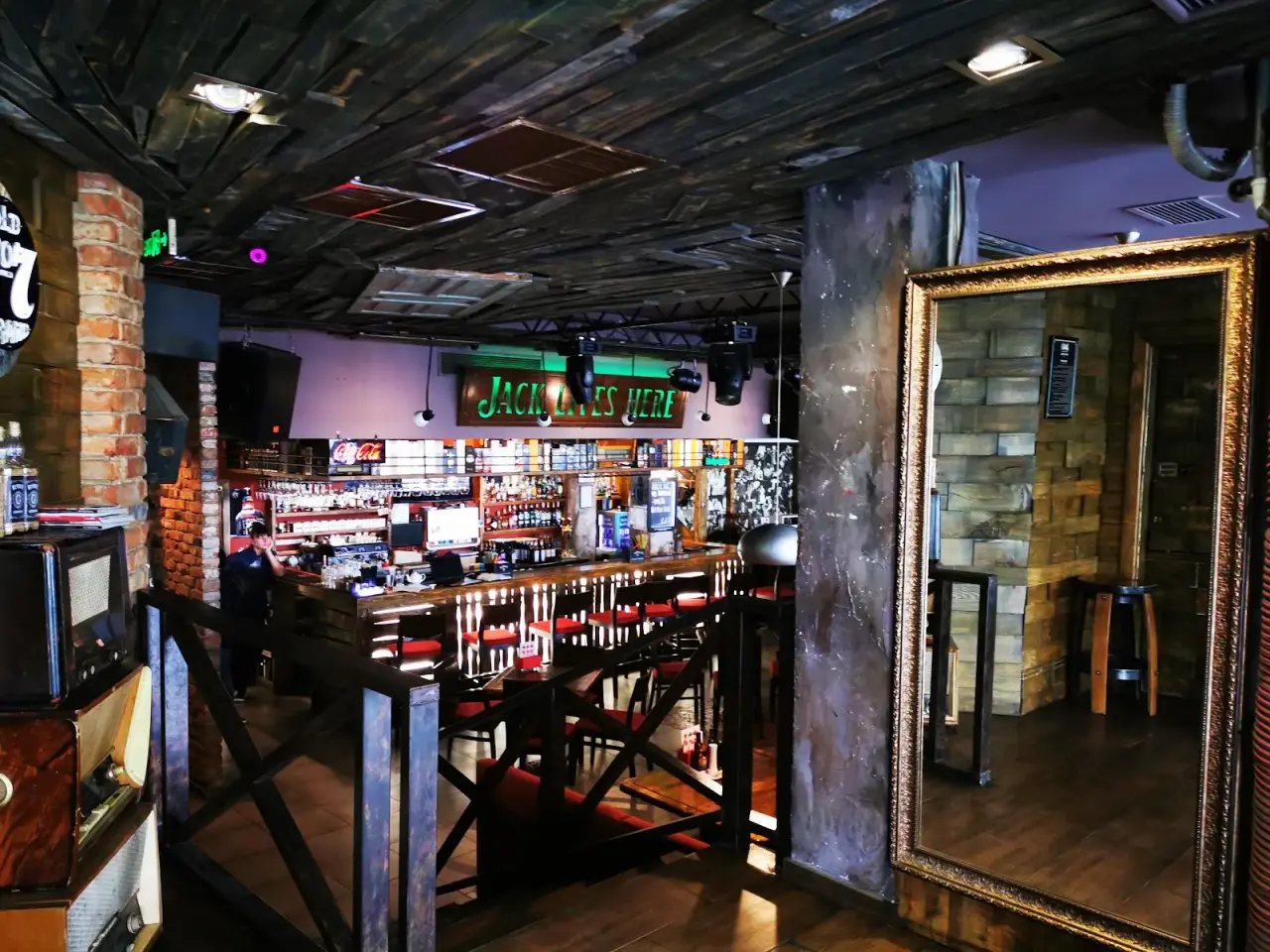 Jack's Bar & Grill