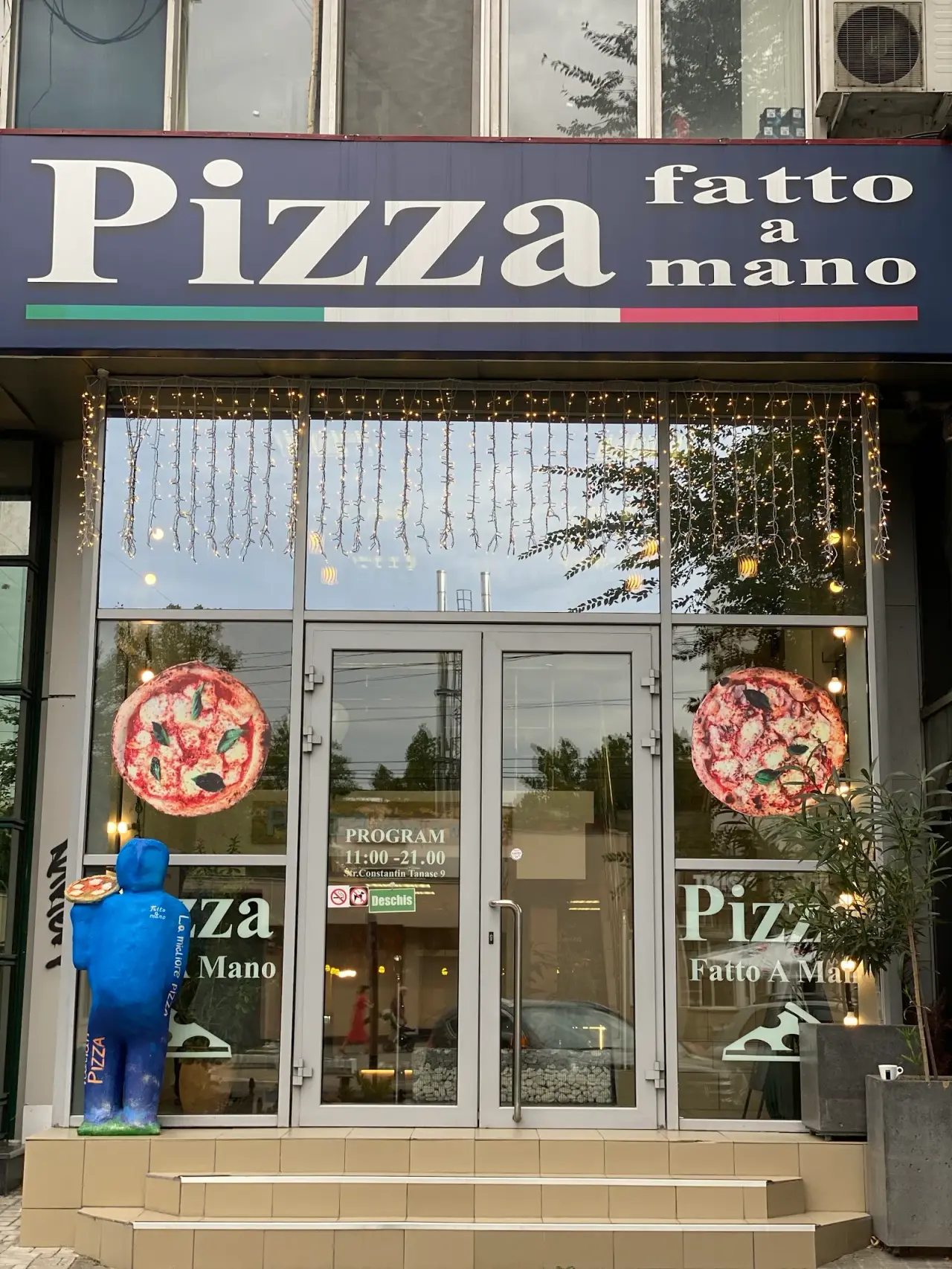 Pizza fatto a mano