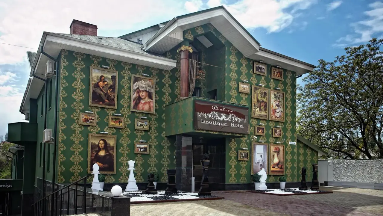 Weekend Boutique Hotel